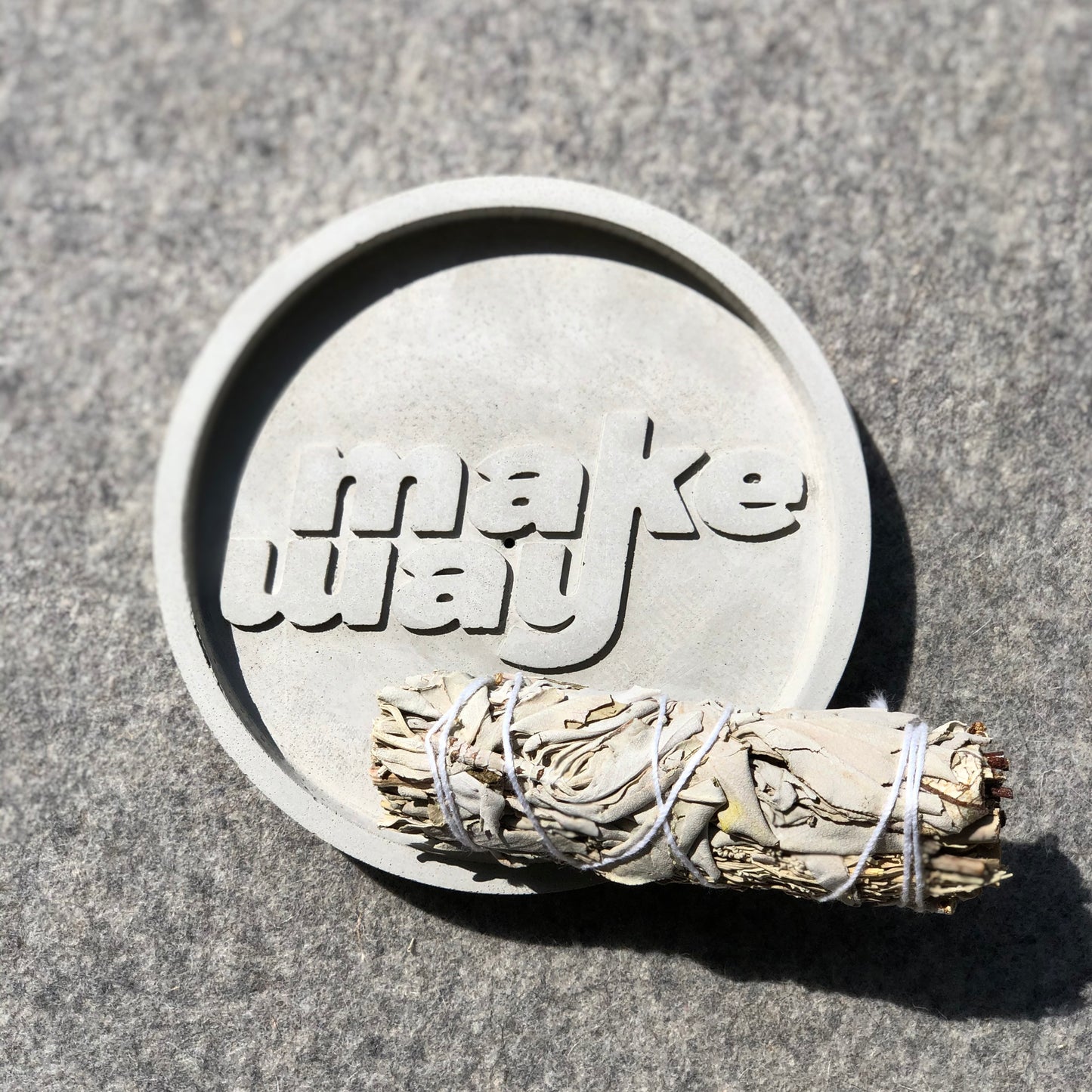 Makeway Concrete Catchall-MAKEWAY