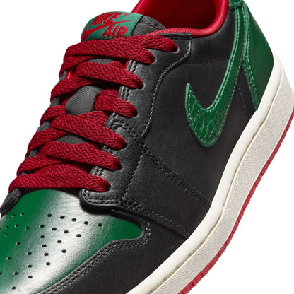 JORDAN 1 LOW OG - BLACK/GORGE GREEN/VARSITY RED/SAIL