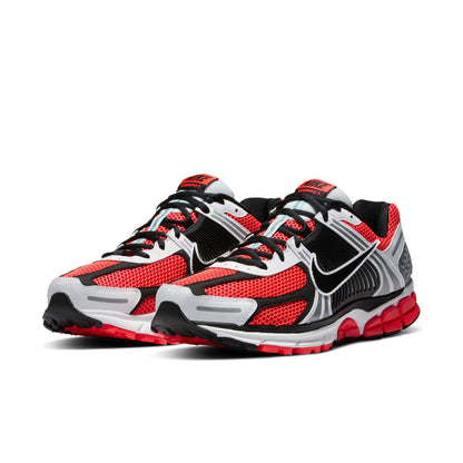 ZOOM VOMERO 5 SE 'BRIGHT CRIMSON' - BRIGHT CRIMSON/BLACK/GLACIER ICE