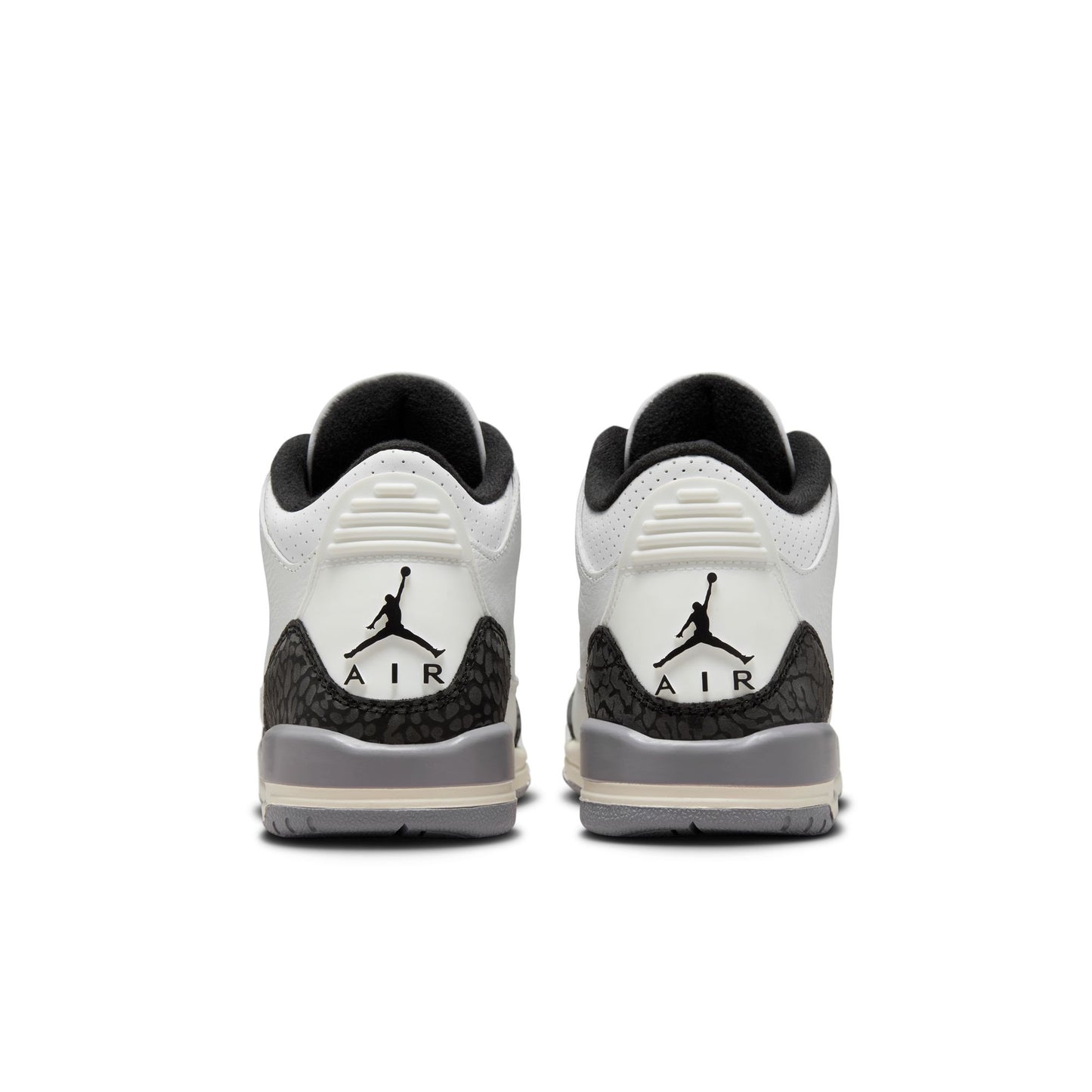 JORDAN 3 RETRO 'CEMENT GREY' (GS) - SUMMIT WHITE/FIRE RED/CEMENT GREY/BLACK