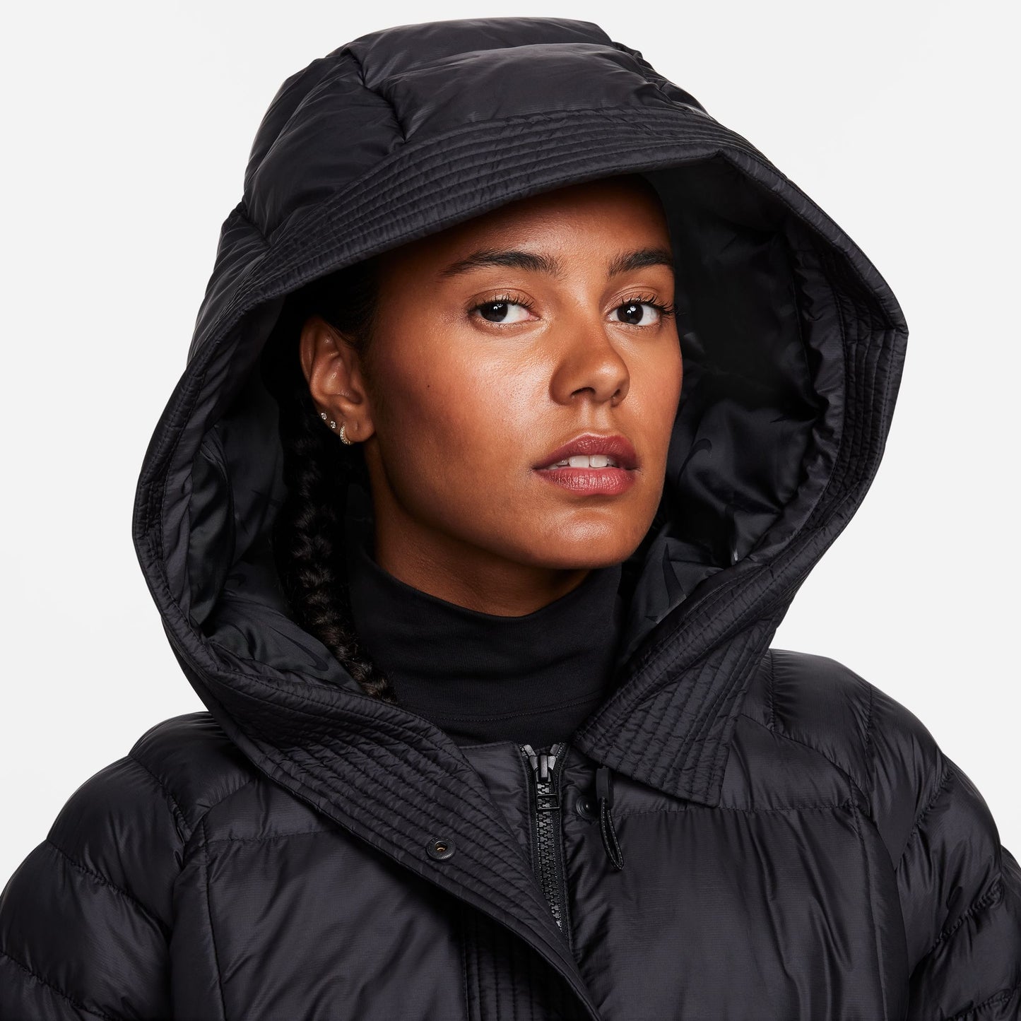 NSW SWOOSH PUFFER PRIMALOFT® JACKET - BLACK/WHITE