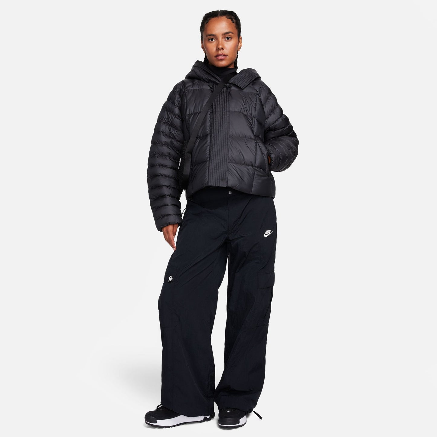 NSW SWOOSH PUFFER PRIMALOFT® JACKET - BLACK/WHITE