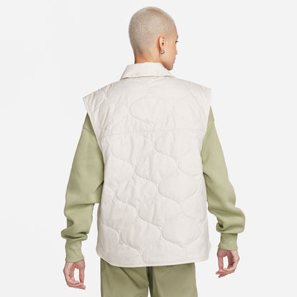 NSW ESSENTIAL VEST - LT OREWOOD BRN/SAIL