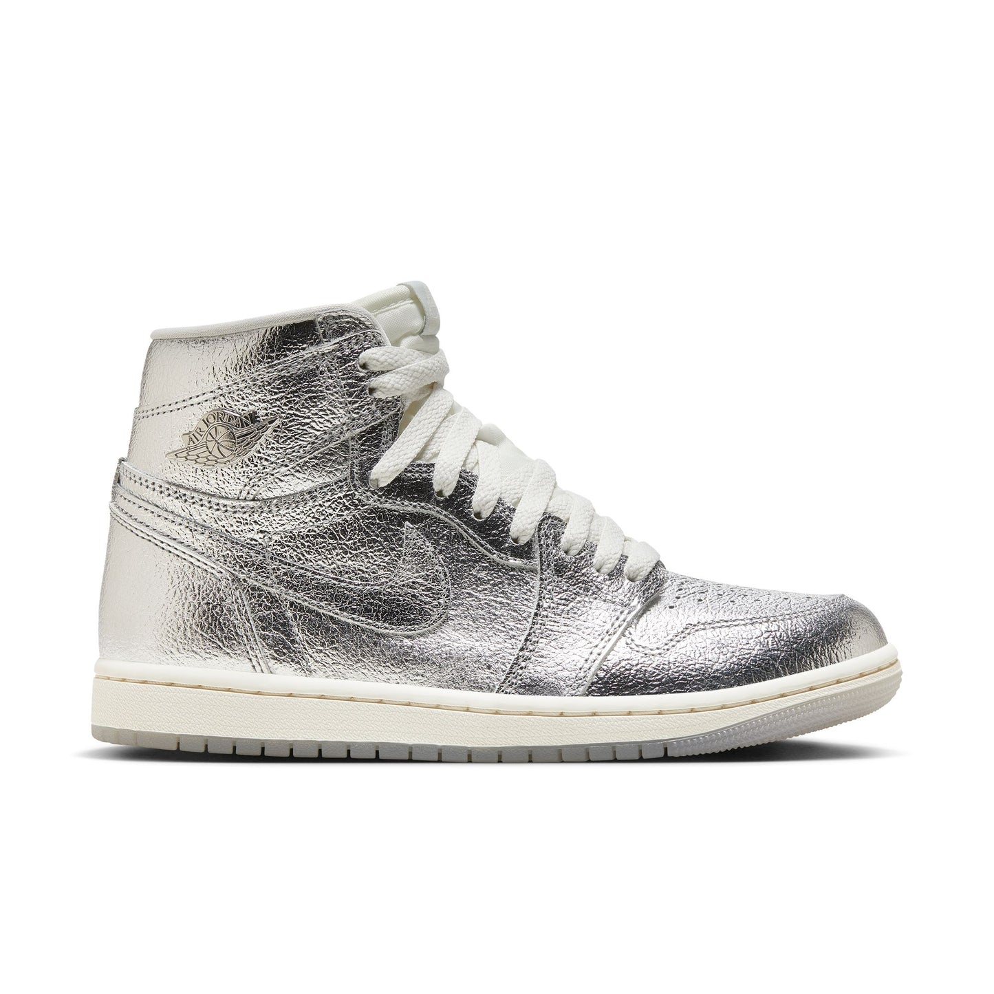 JORDAN 1 RETRO HI OG 'CHROME' - METALLIC SILVER/PHOTON DUST/SAIL