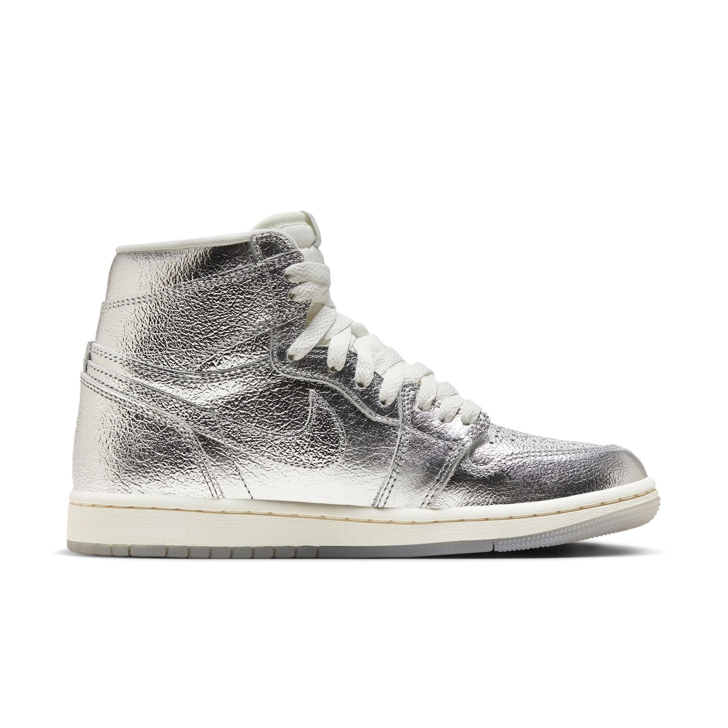 JORDAN 1 RETRO HI OG 'CHROME' - METALLIC SILVER/PHOTON DUST/SAIL