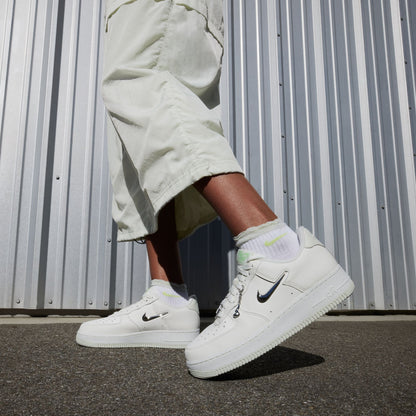 AIR FORCE 1 '07 NN SE - SAIL/VAPOR GREEN/SEA GLASS/VOLT