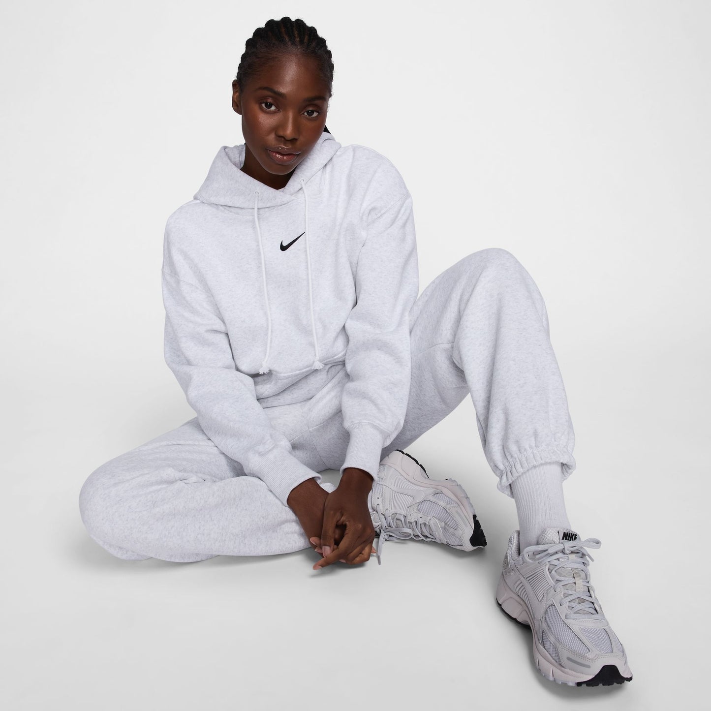 NSW PHOENIX FLEECE HIGH-WAISTED OVERSIZED SWEATPANTS - BIRCH HEATHER/BLACK