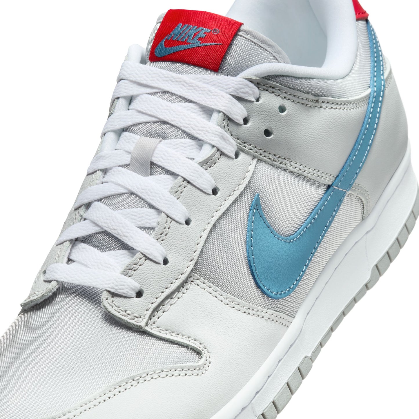 DUNK LOW 'SILVER BLUE' - METALLIC SILVER/AEGEAN STORM