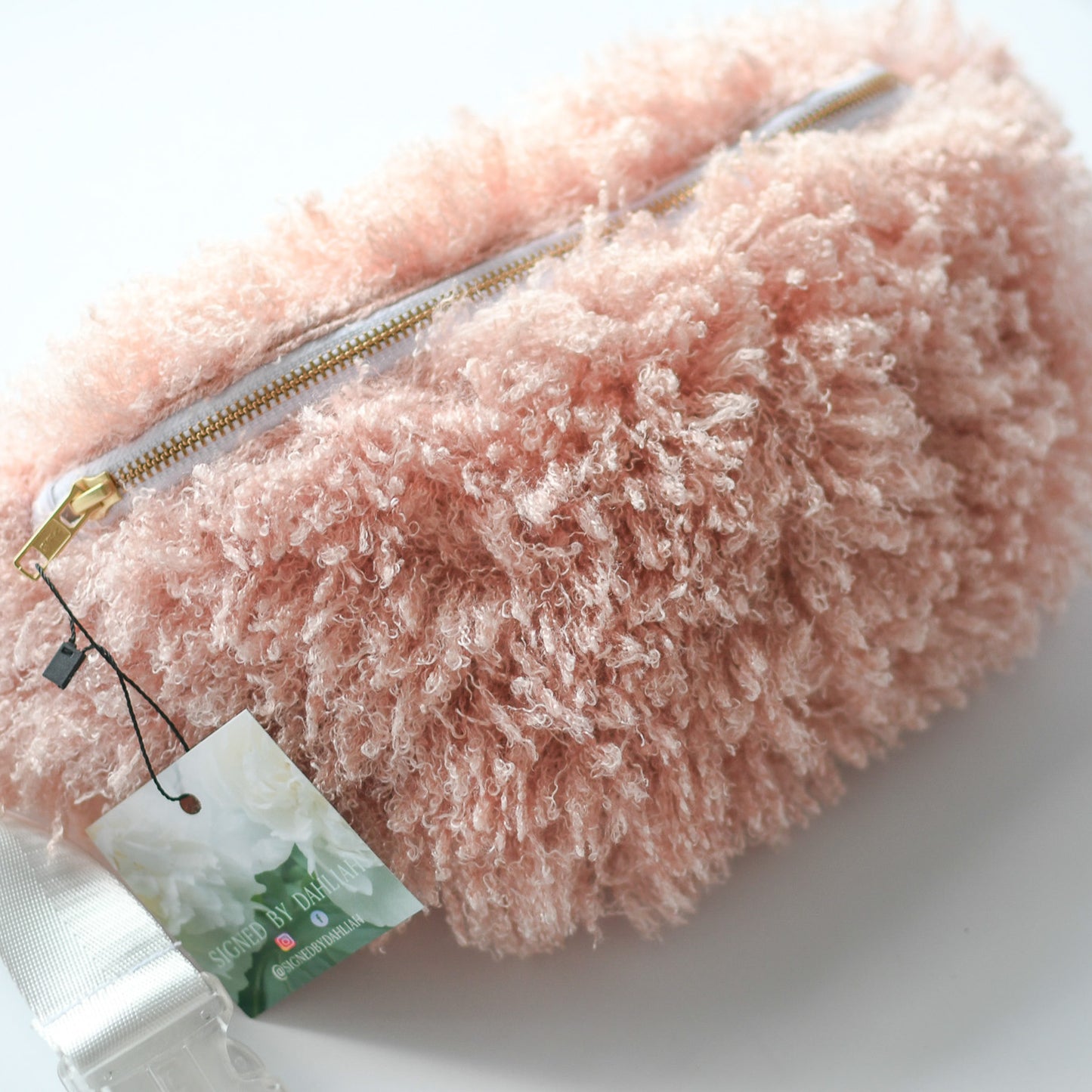 PINK FAUX FUR PACK