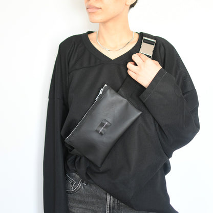 RECTANGLE BELT BAG - BLACK