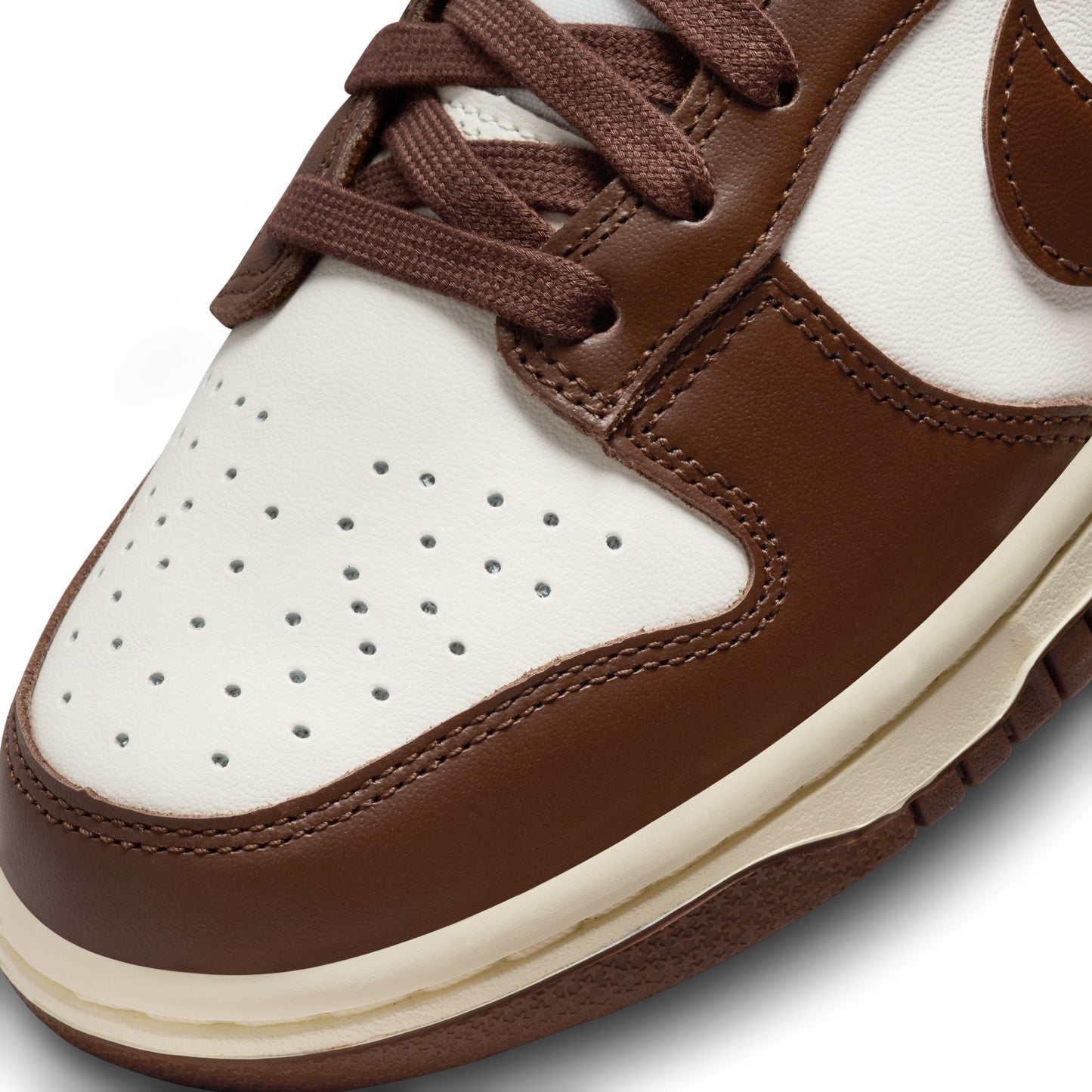 Dunk Low - 'Cacao Wow' - Sail/Cacao Wow/Coconut Milk